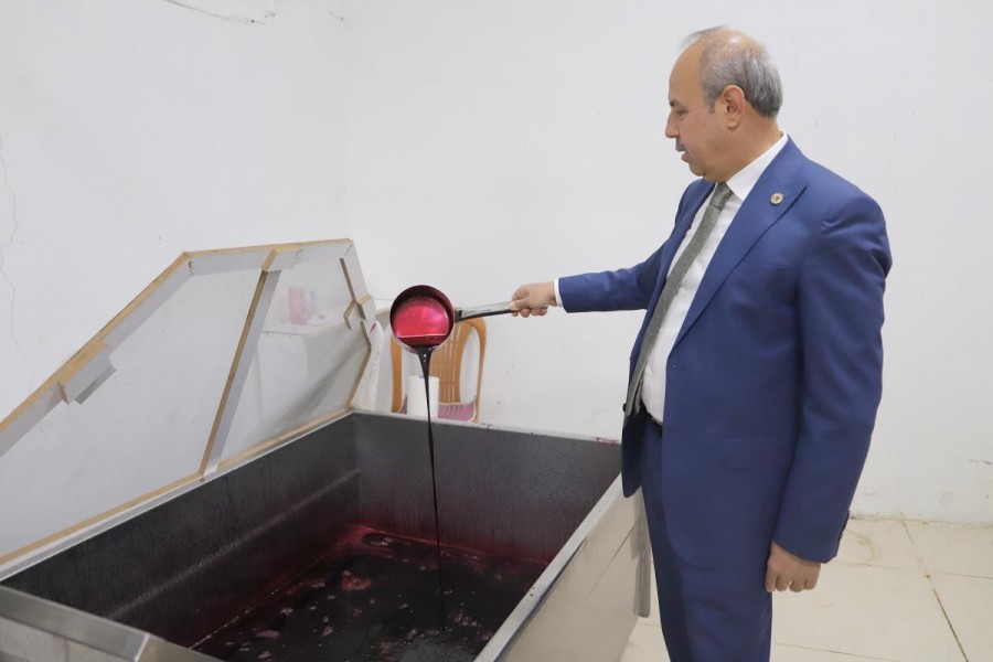 Oğuzeli’nde Bir Yılda Dörtyüz Ton Nar İşlendi