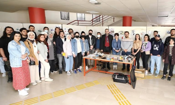 GAÜN’lü öğrenciler “Dünya Sanat Gününü Kutladı”