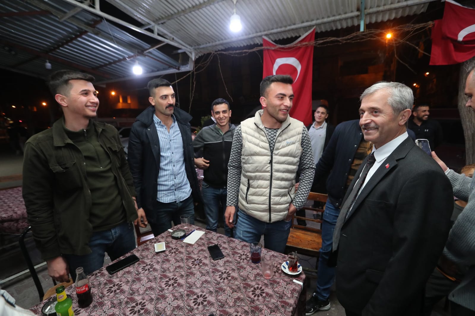 Başkan Tahmazoğlu İftarda evlere misafir oluyor