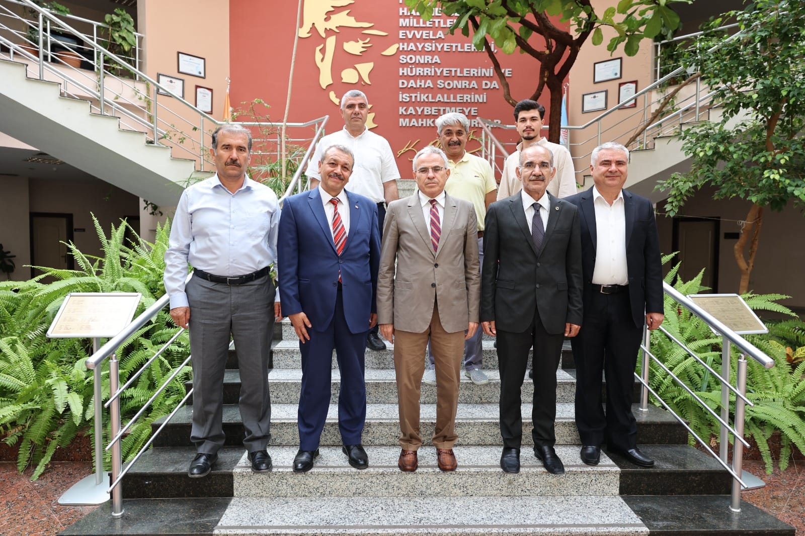 Gaziantep Üniversitesi Mezunlar Derneğine Kavuştu