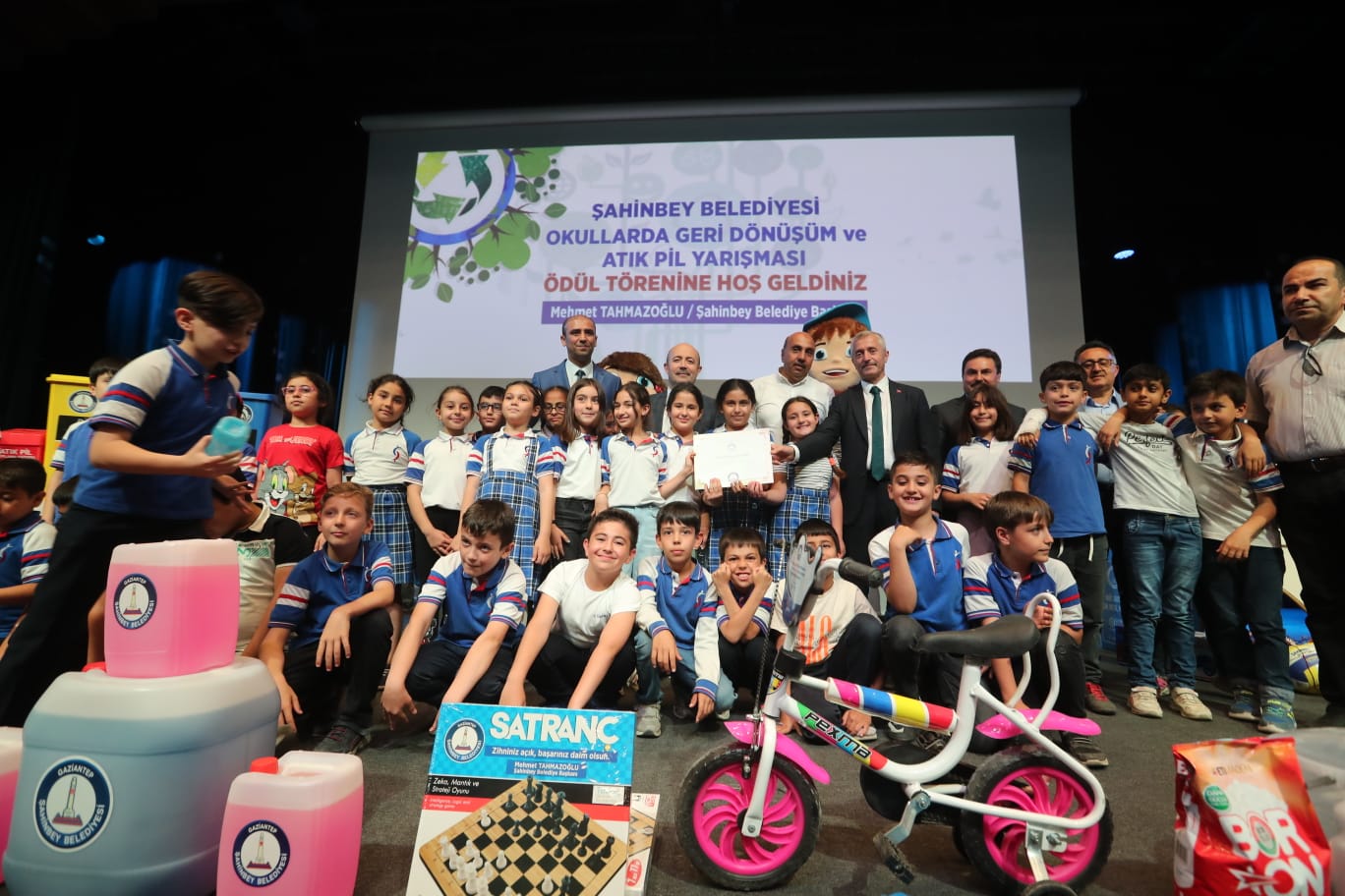 Şahinbey Belediyesi’nden Çevreci Okullara Ödül Yağdı