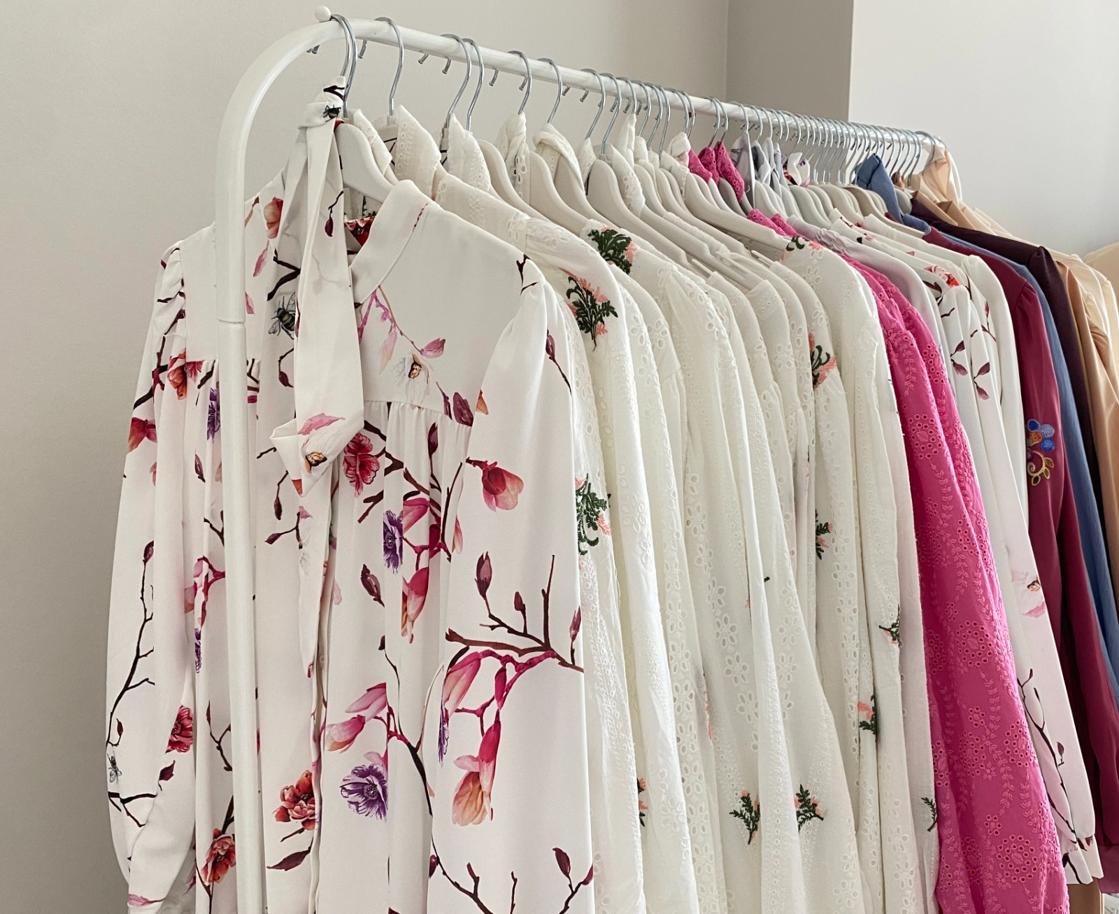 Online alışverişte kadın giyim ve ayakkabı üst sıralarda