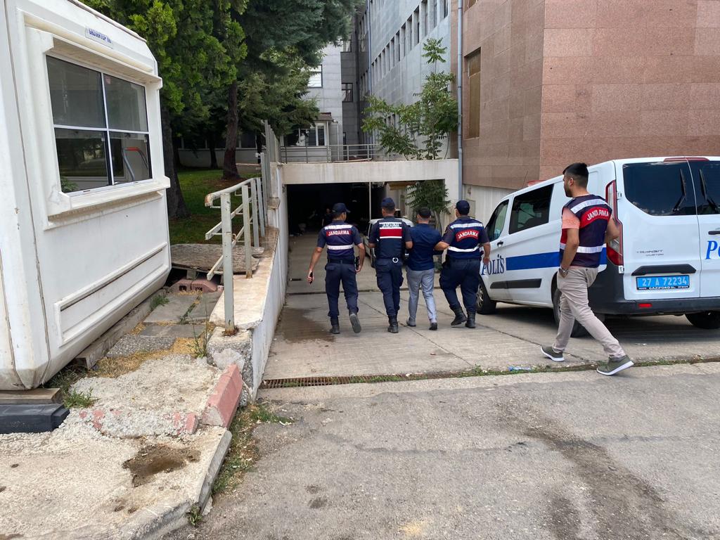 Suç makinası jandarmadan kaçamadı