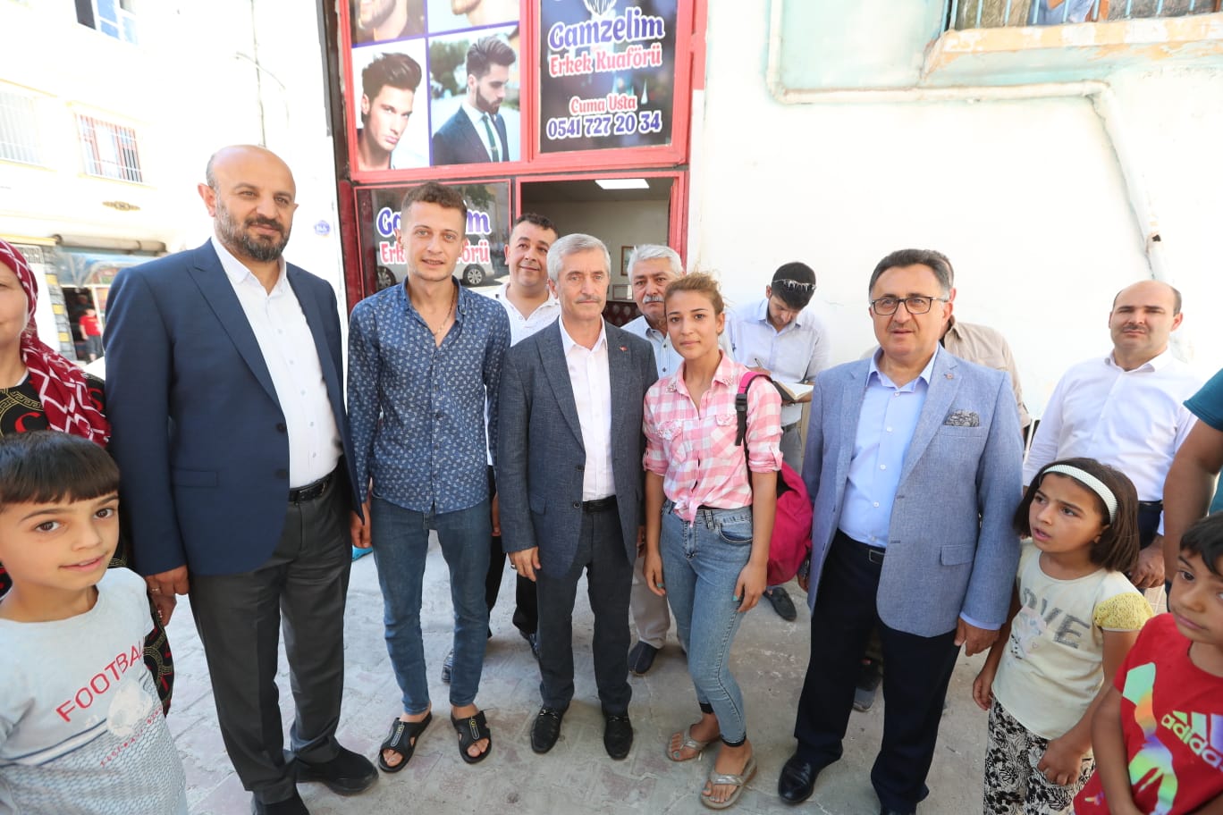 Başkan Tahmazoğlu ve Milletvekili Kirazoğlu’ndan esnaf ziyareti