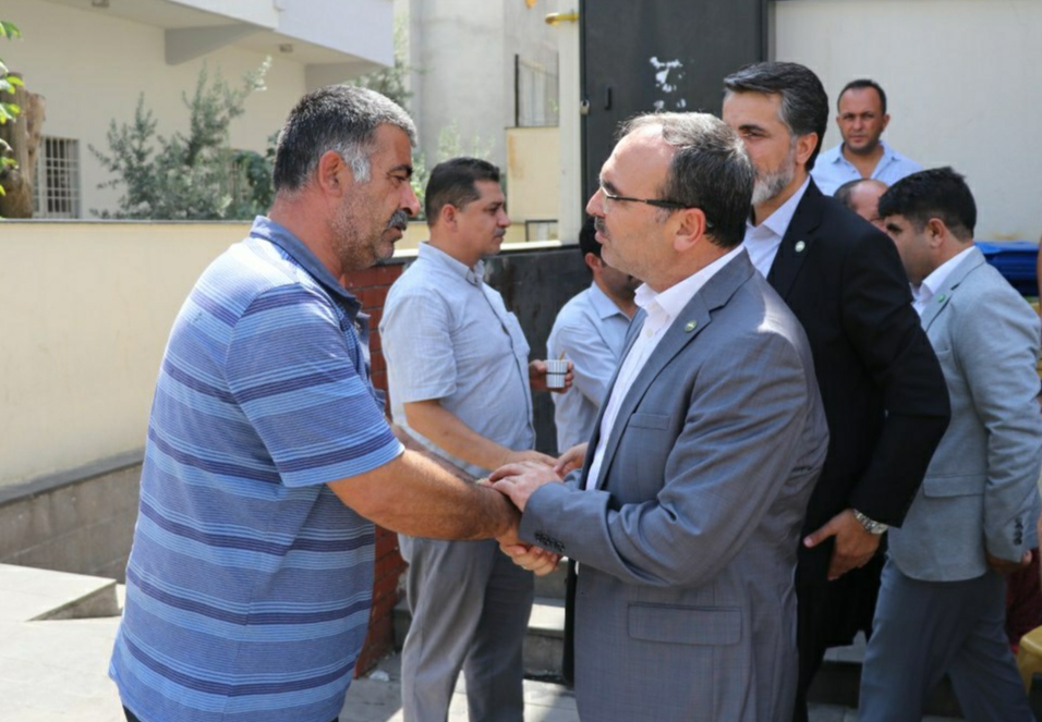 HÜDA PAR heyeti kazada vefat edenlerin ailelerine taziye ziyaretinde bulundu