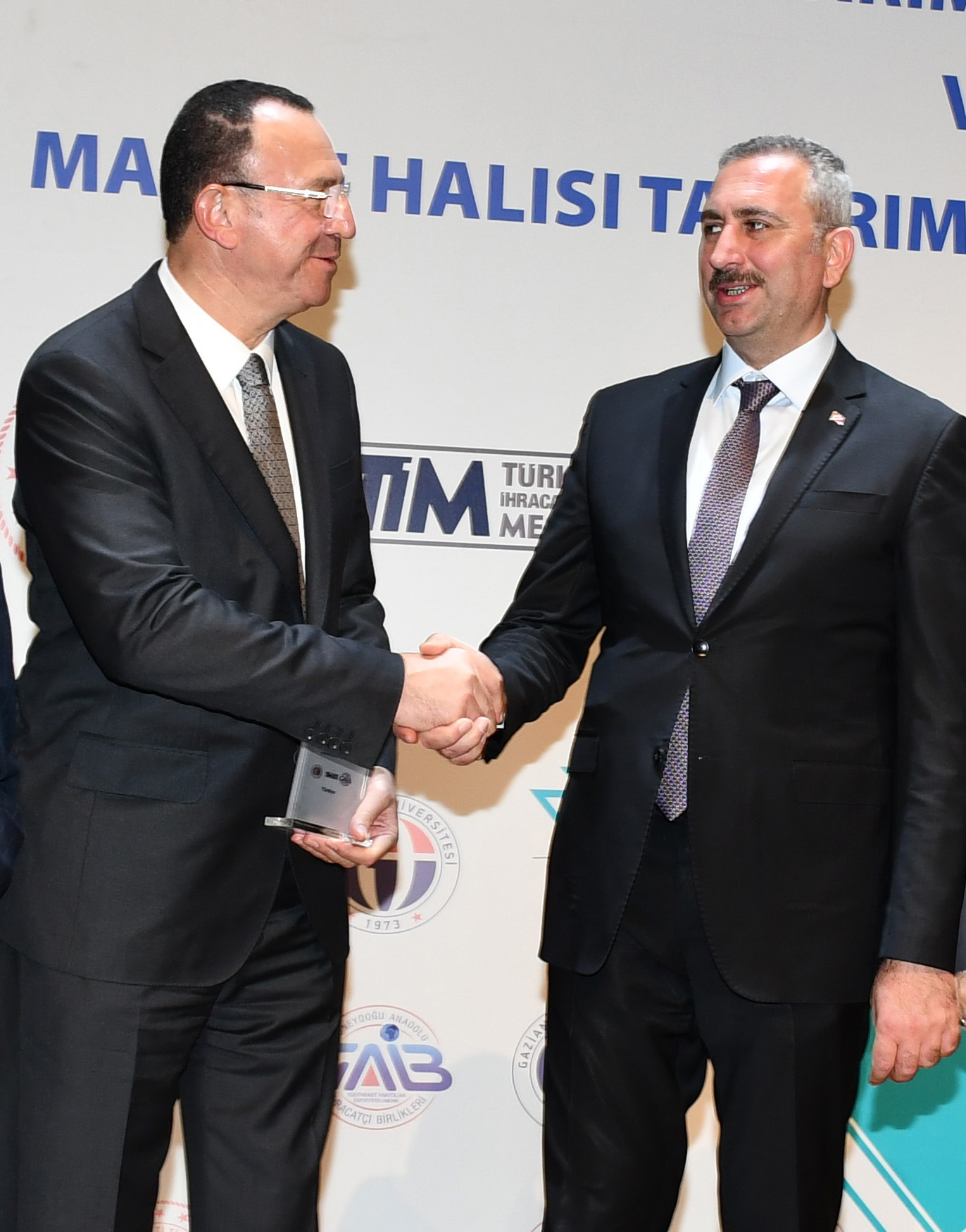 Gülsan Holding’e GAHİB’den Vefa Ödülü