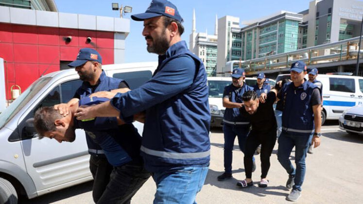 İntihar eden uzman çavuşun beylik tabancasını çalanlar yakalandı