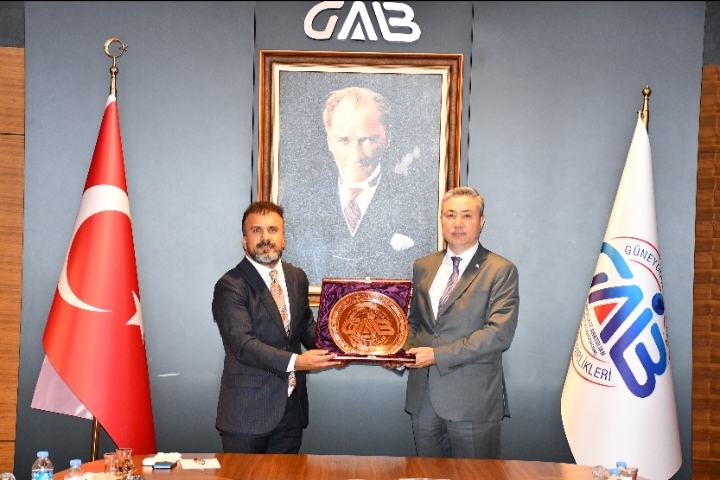 Büyükelçi Sapiyev Hububatçıları Kazakistan’a Yatırım Yapmaya Çağırdı