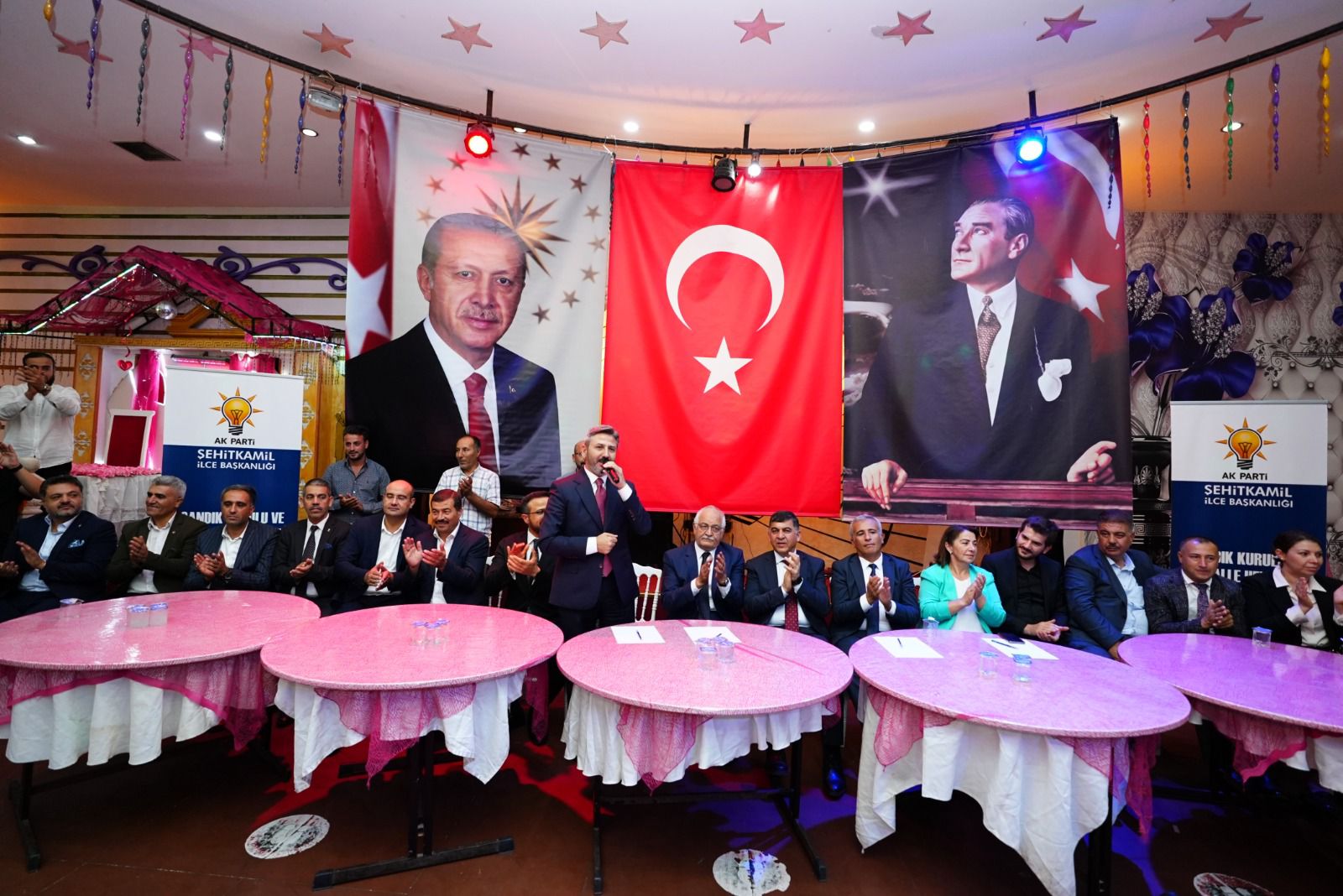 Şehitkamil gönül buluşmalarına halktan yoğun ilgi