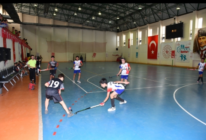 Polisgücü Hokey Akademisi Gibi