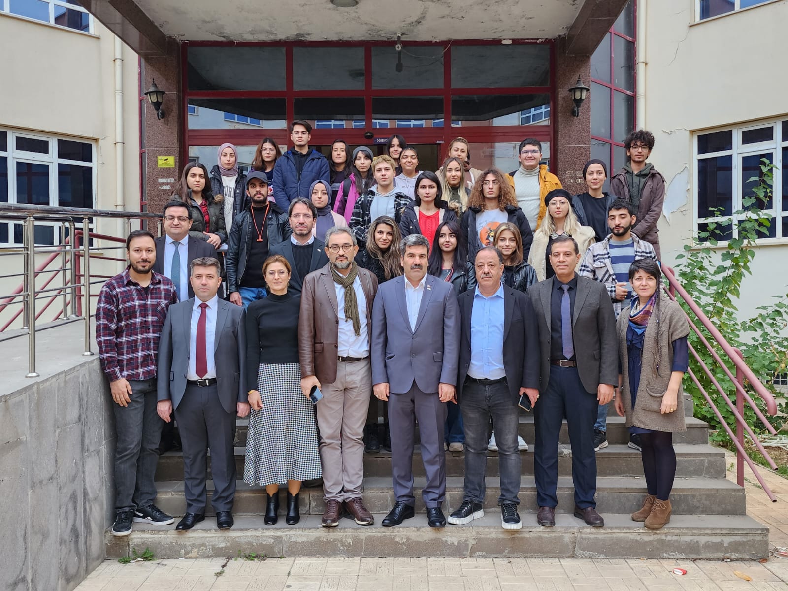 Halı Sektöründe Sürdürülebilir Liderlik İçin Beşeri Sermaye Şart