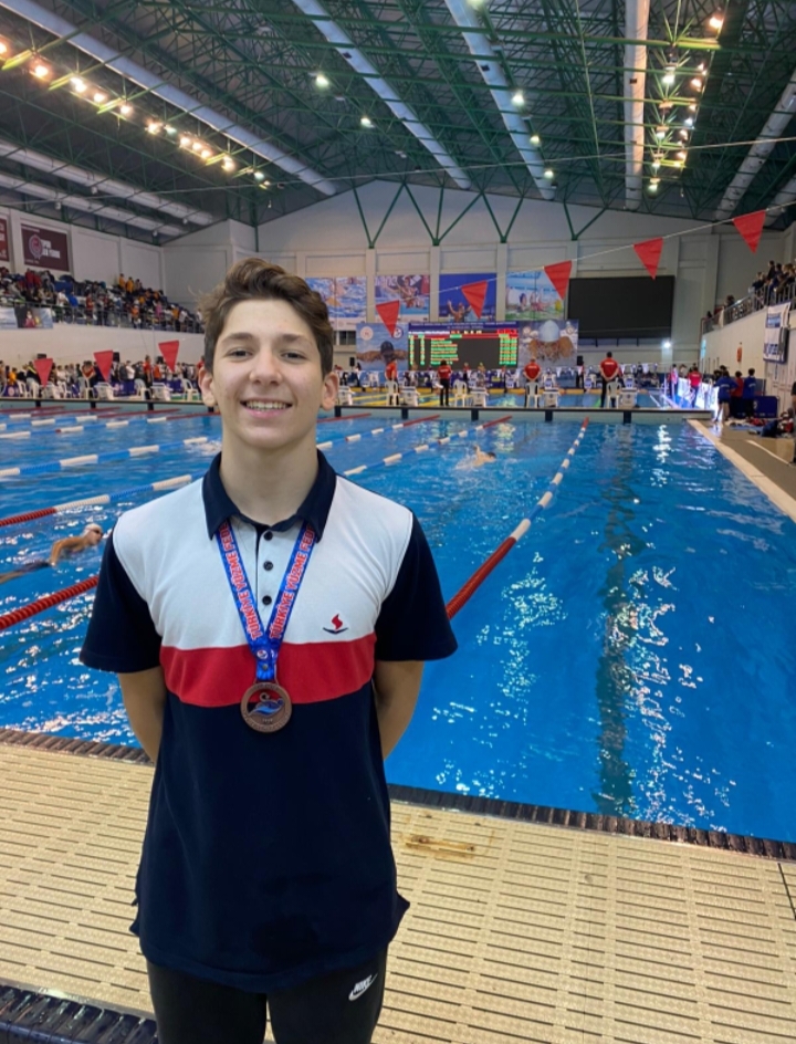 SANKO OKULLARI ÖĞRENCİSİ ALİ EMRE SİMİTÇİ TÜRKİYE ÜÇÜNCÜSÜ OLDU