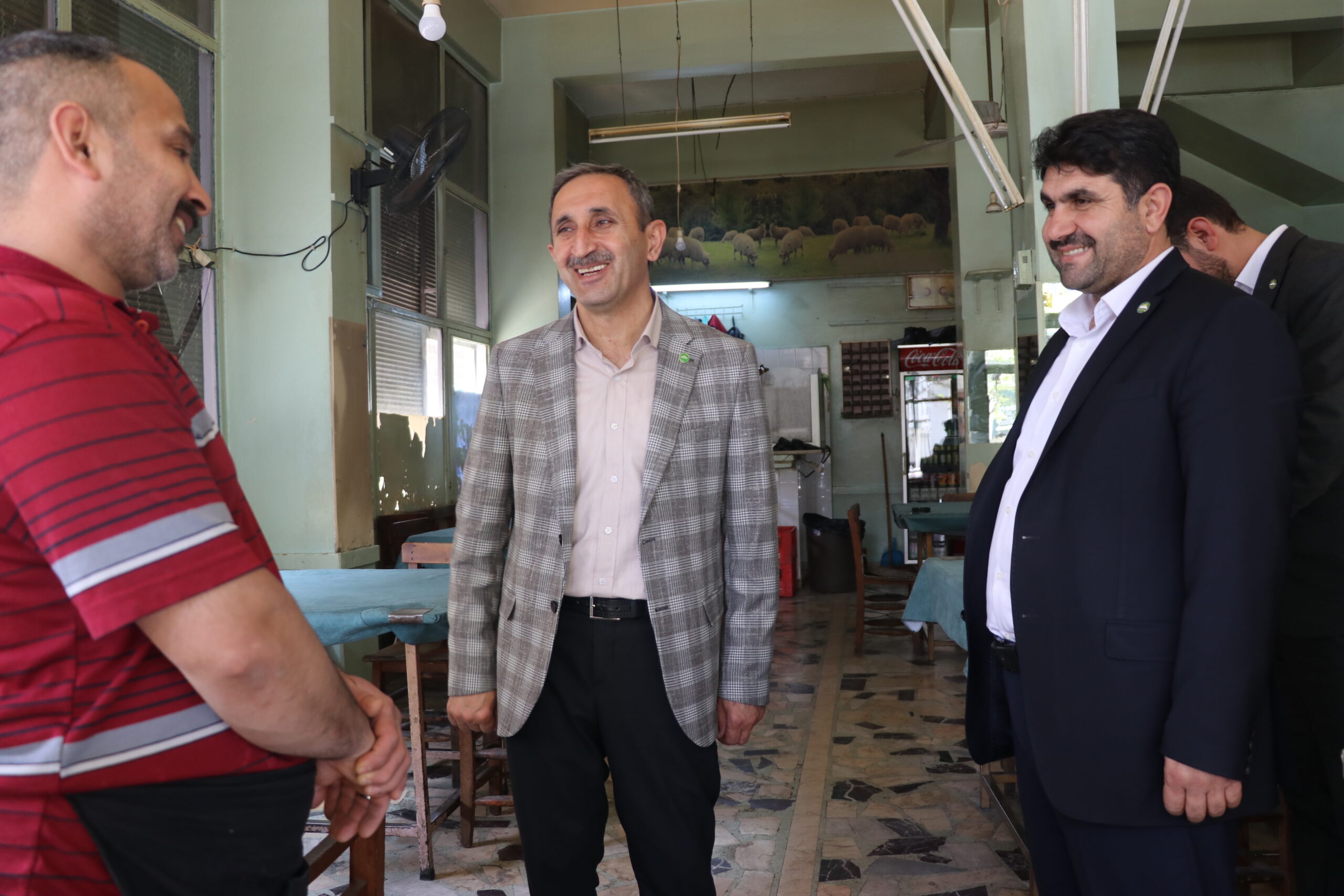 Gaziantep milletvekili adayı Şehzade Demir sahadan ayrılmıyor