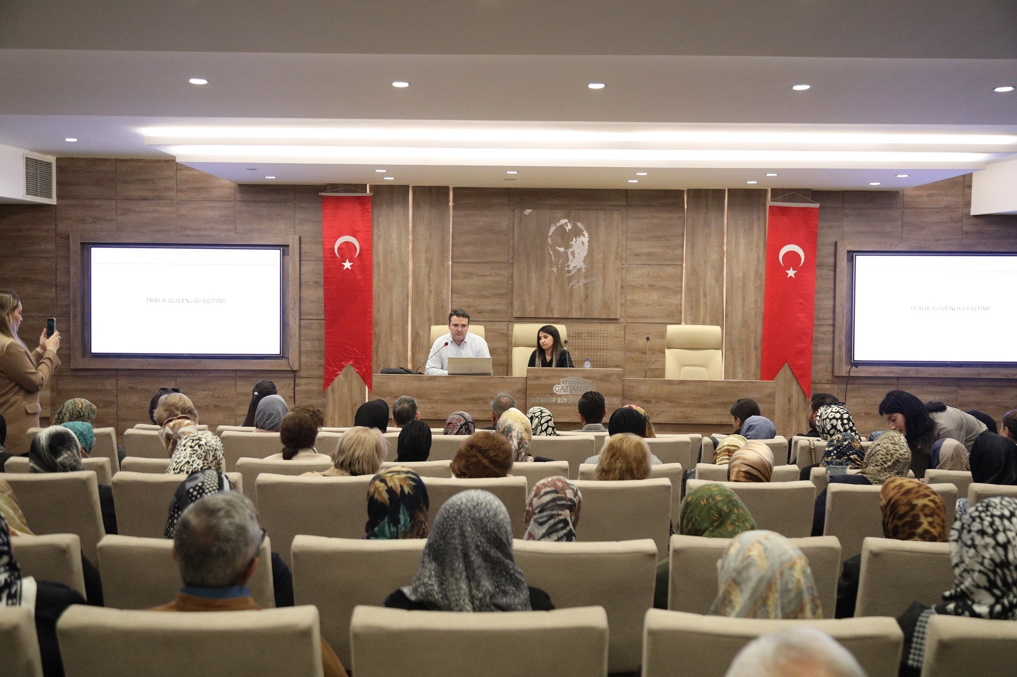 BÜYÜKŞEHİR, TRAFİK VE İLK YARDIM EĞİTİM PROGRAMI DÜZENLEDİ