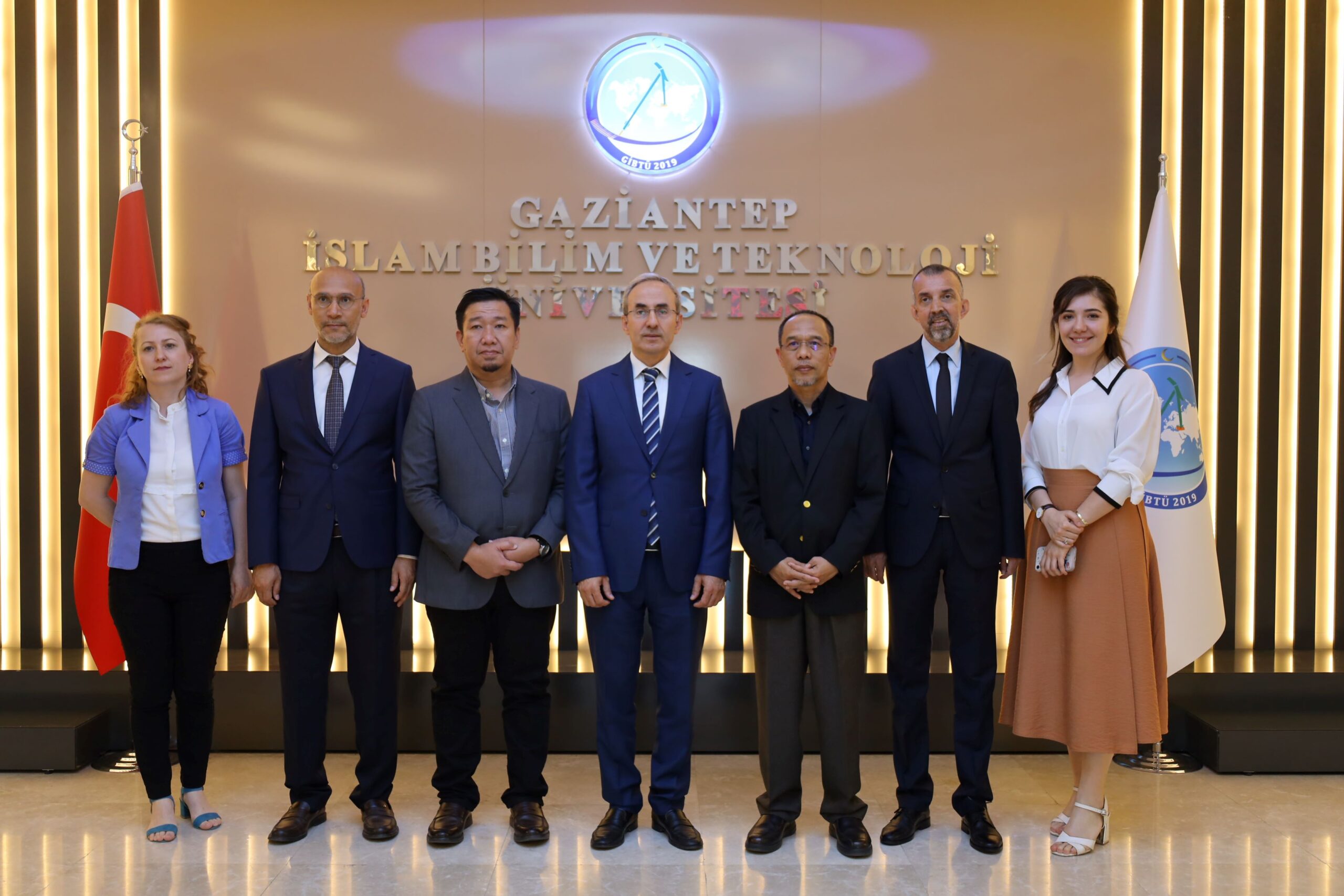 GİBTÜ İLE MALEZYA İSLAMİ İLİMLER ÜNİVERSİTESİ ARASINDA AKADEMİK İŞ BİRLİĞİ PROTOKOLÜ İMZALANDI