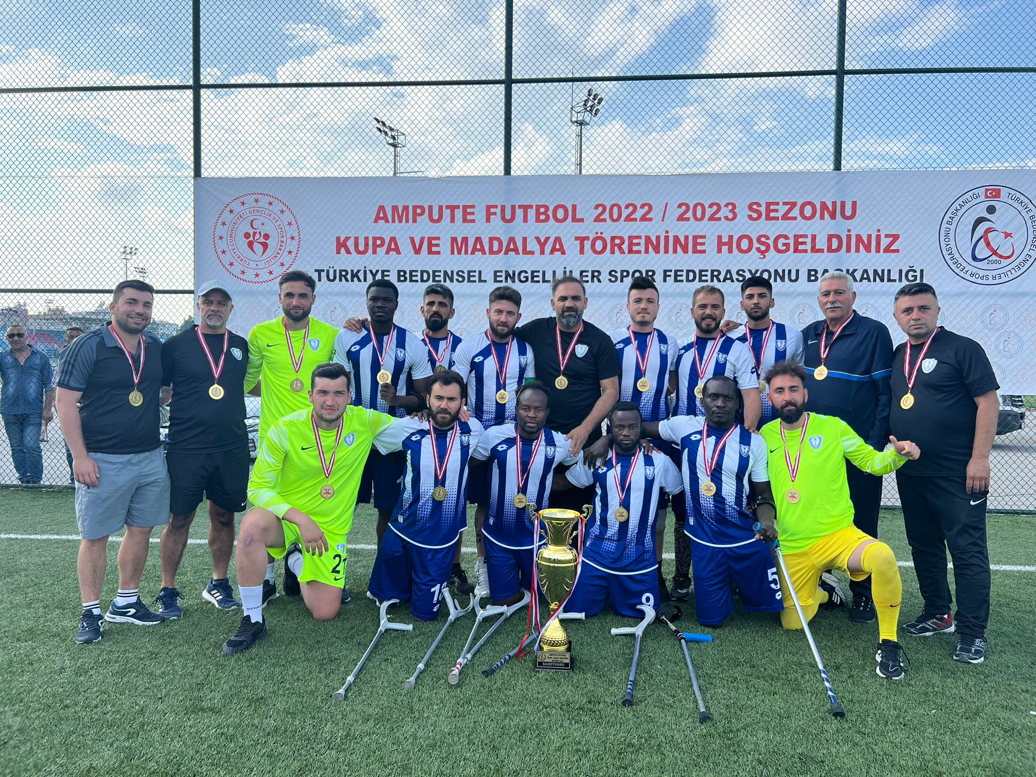 GAZİANTEP ŞAHİNBEY BELEDİYESİ AMPUTE FUTBOL TAKIMINDAN ÇİFTE KUPA