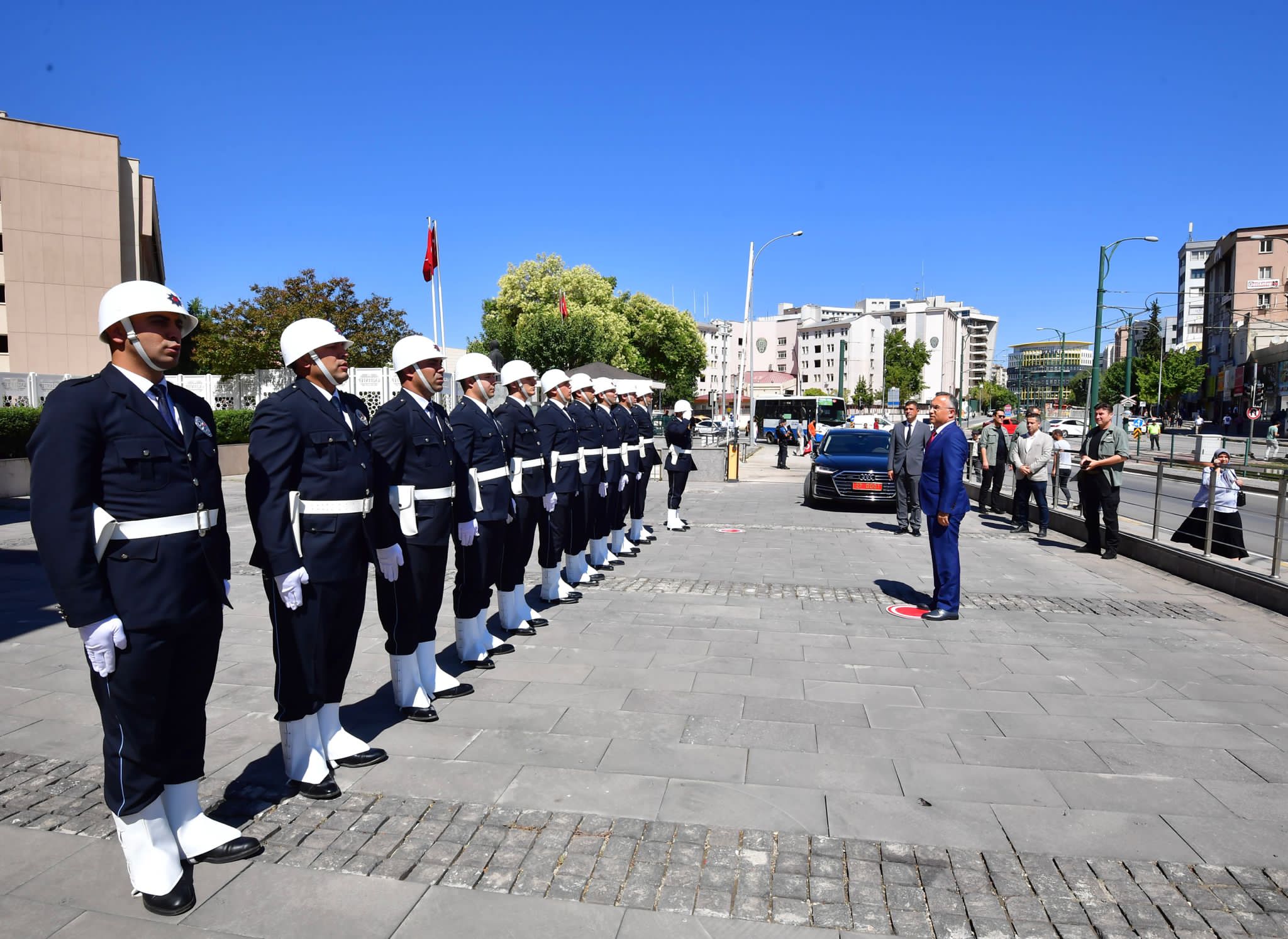 Gaziantep Valisi Kemal Çeber, göreve başladı