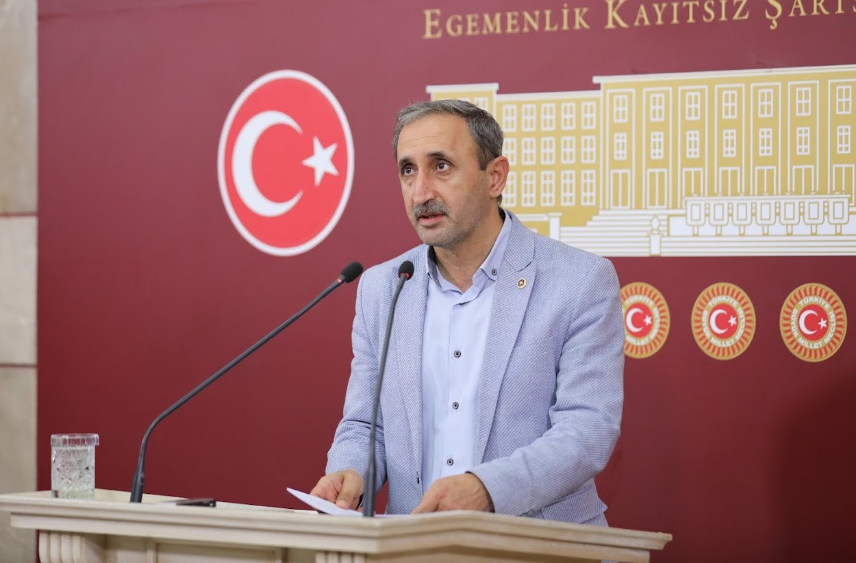 HÜDA PAR Gaziantep Milletvekili Demir: TOKİ konutları bir an önce teslim edilmeli
