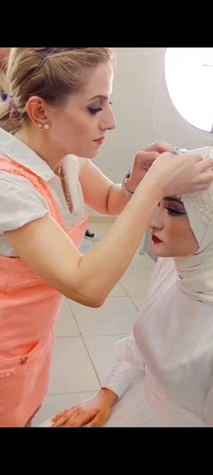 GELİN ADAYLARI ŞAHİNBEY BELEDİYESİ MİMAR SİNAN SOSYAL TESİSİNDE SAÇLARINI YAPTIRIYOR