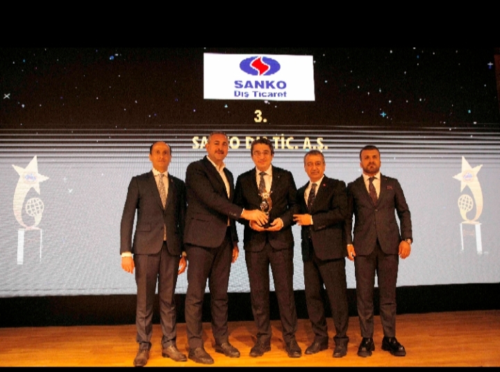 SANKO DIŞ TİCARET AŞ VE SANKO TEKSTİL’E İHRACATIN YILDIZI ÖDÜLÜ