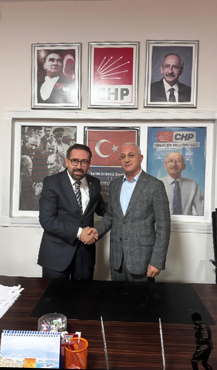 BOZGEYİK’TEN MİTİNG GİBİ ADAYLIK AÇIKLAMASI        