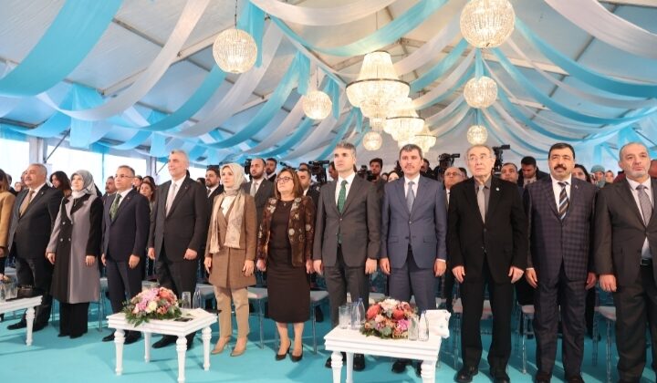 GAZİANTEP’TEN TÜRKİYE’YE ÖRNEK OLACAK PROJE: AİLE AKADEMİSİ AÇILDI