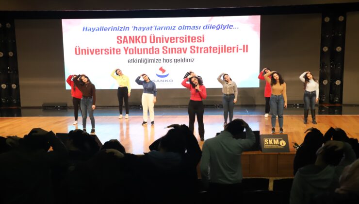 SANKO ÜNİVERSİTESİ AKADEMİSYENLERİ, GELECEĞİN ÜNİVERSİTELİLERİ İLE BİR ARAYA GELDİ