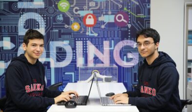 SANKO OKULLARI ÖĞRENCİLERİ DÜNYA İKİNCİSİ VE ÜÇÜNCÜSÜ OLDU