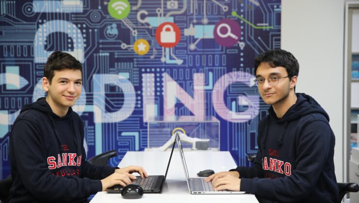 SANKO OKULLARI ÖĞRENCİLERİ DÜNYA İKİNCİSİ VE ÜÇÜNCÜSÜ OLDU