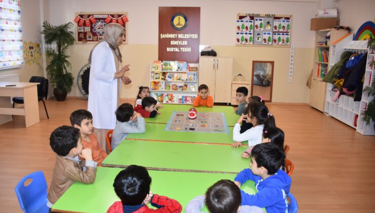 ŞAHİNBEYLİ ÇOCUKLAR KÜÇÜK YAŞTA BİLİMLE TANIŞIYOR