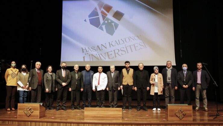 HKÜ’de Mehmet Akif Ersoy ve Çanakkale Ruhu Anma Programı Gerçekleştirildi