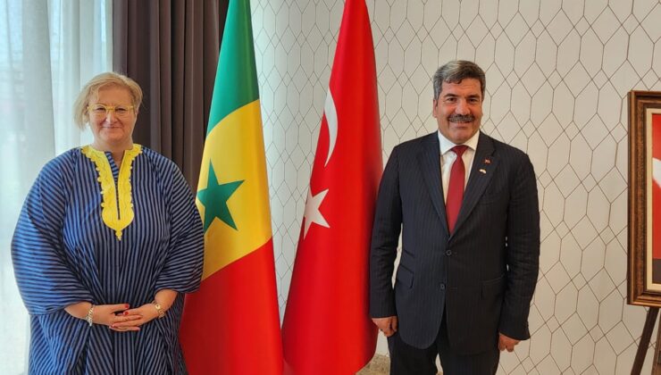 Gaziantepli Halıcıları Senegal Türkiye Büyükelçisi Sağman Makamında Ağırladı