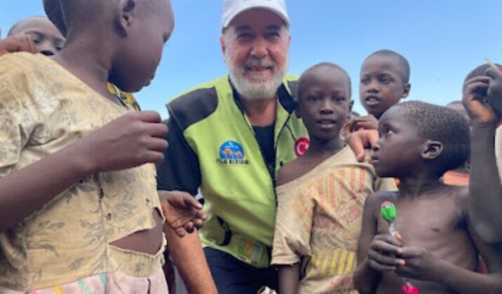 İYİLİK KERVANI DERNEĞİ 10 ÜLKE DE KURBAN DAĞITTI