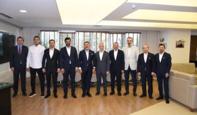 Güneydoğulu Hububatçılar Başkan Tahmazoğlu’nu ziyaret etti