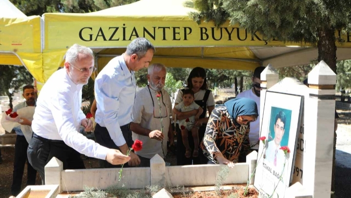 MERHUM GAZETECİ KEMAL BAĞCI VEFATI’NIN 27. YILINDA UNUTULMADI