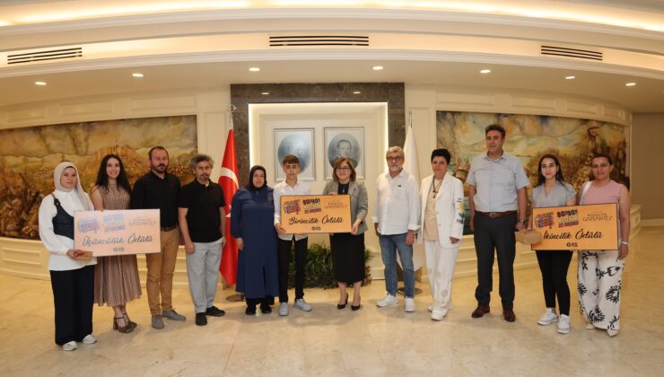 Ödüllerini Baskan Şahin verdi