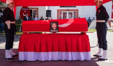 ŞEHİT POLİS İÇİN TÖREN DÜZENLENDİ