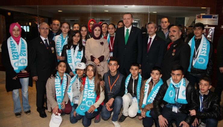 ŞAHİNBEY BELEDİYESİ 200.000 GAZİ TORUNUNU ÇANAKKALE’DE ECDATLA BULUŞTURDU