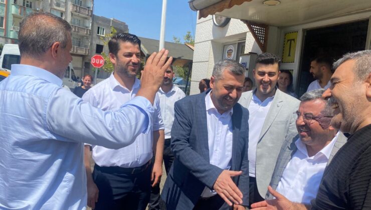 AK Parti Şehitkamil’den Muhtarlara Çıkarma