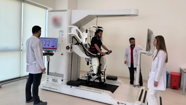 GAZİANTEP ŞEHİR HASTANESİ’NDEKİ YÜRÜME ROBOTU HASTALARA UMUT OLUYOR