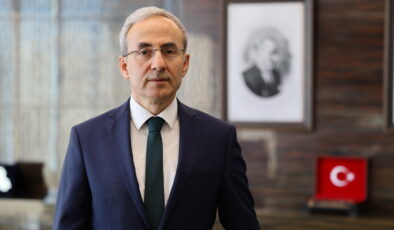 GİBTÜ’DEN CAMBRİDGE ÜNİVERSİTESİ’NDE BİLİM TARİHİ VE FELSEFESİ SEMPOZYUMU