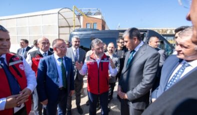 Bakan Yumaklı Lidersan Çiftliğine Hayran Kaldı