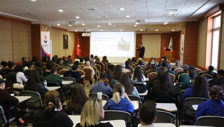 SANKO ÜNİVERSİTESİ’NDE CUMHURİYET BAYRAMI TÖRENİ DÜZENLENDİ