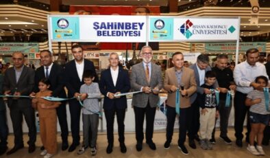 ŞAHİNBEY BELEDİYESİ’NİN 8. KİTAP FUARI KAPILARINI AÇTI