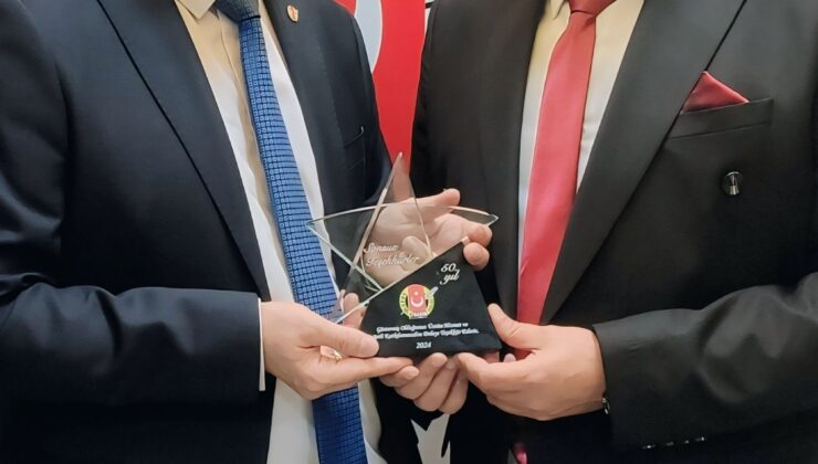 Gazeteci Ökkeş İşçi’ye ABB’den ödül