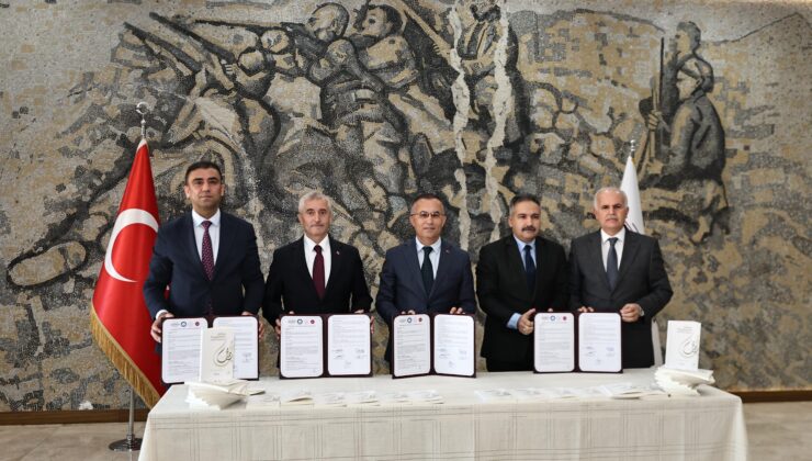 ŞAHİNBEY BELEDİYESİ 162 ÖĞRENCİYİ DAHA UMREYE GÖNDERECEK