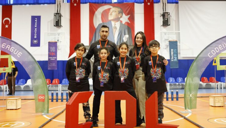 SANKO OKULLARI “CODEIX DRONE LEAGUE (CDL) YARIŞMASI”NDA TÜRKİYE İKİNCİSİ OLDU