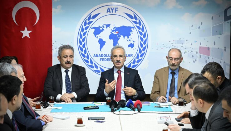 ULAŞTIRMA VE ALTYAPI BAKANI ABDULKADİR URALOĞLU