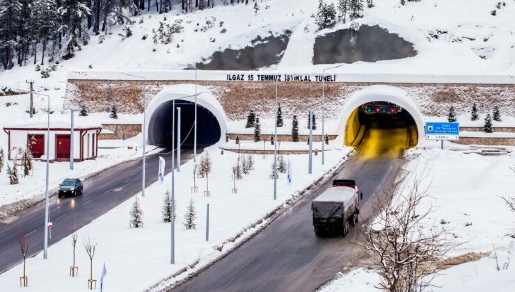 ULAŞTIRMA VE ALTYAPI BAKANI ABDULKADİR URALOĞLU: