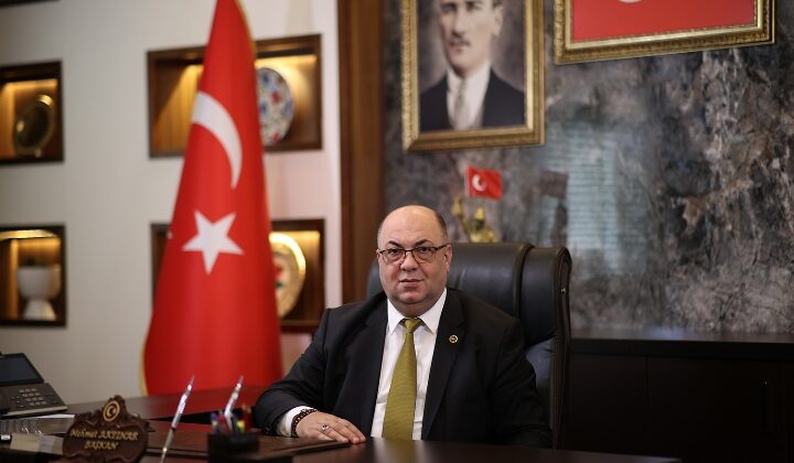 BAŞKAN AKPINAR’DAN GAZETECİLERE ANLAMLI MESAJ